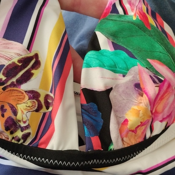 Trina Turk Treasure Cove Printed Triangle Halter Longline Bikini Top, 0 - Picture 6 of 10